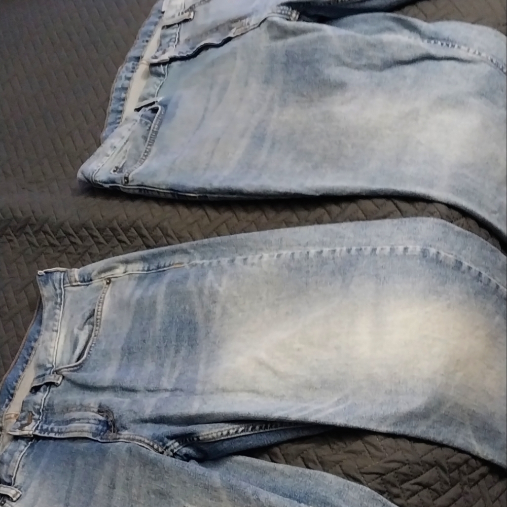 2 Mens Old Navy 36×30 Loose Built In Flex Jeans